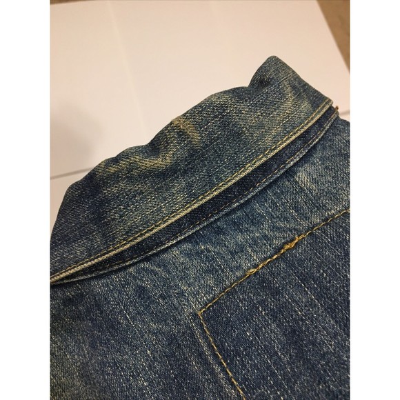 Levi Strauss Levi's Mens Dark Wash Faded Denim Trucker Jacket Size Small - Picture 9 of 9